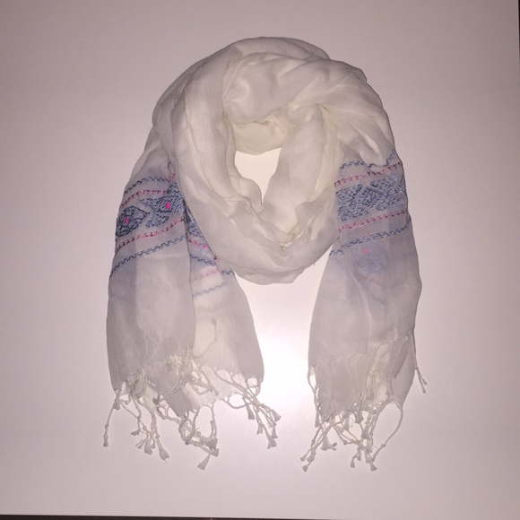 Aeropostale Scarf - Picture 1 of 3